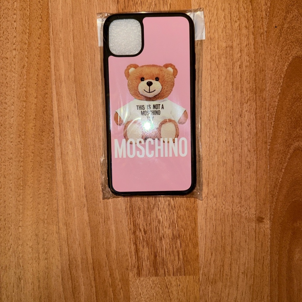Moschino Pink Teddy Bear iPhone 11 Pro Max Cover
